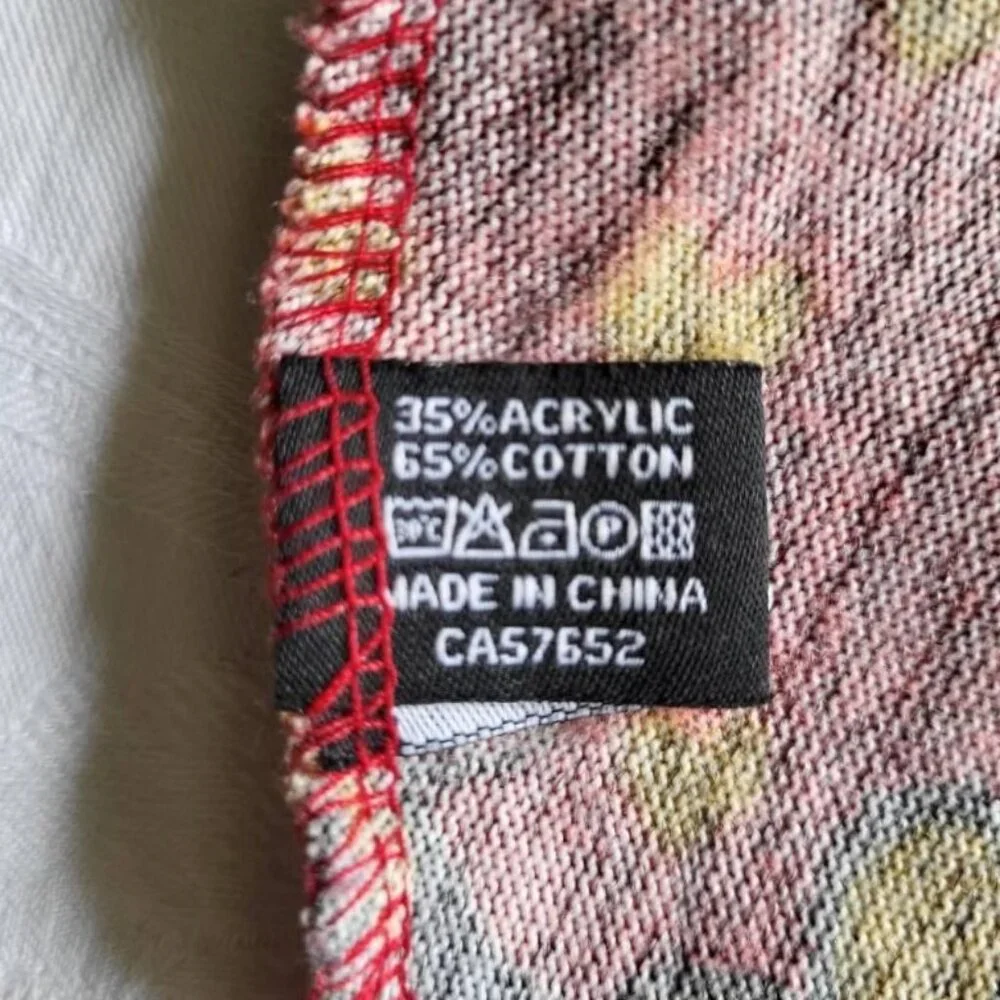 Fun cat sweater - medium - Picture 4 of 6